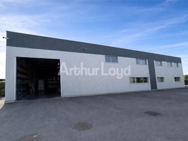 Local Commercial location à Douai, Orchies