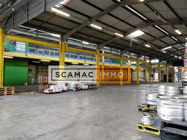 Local Commercial location à Paris, Île-de-France