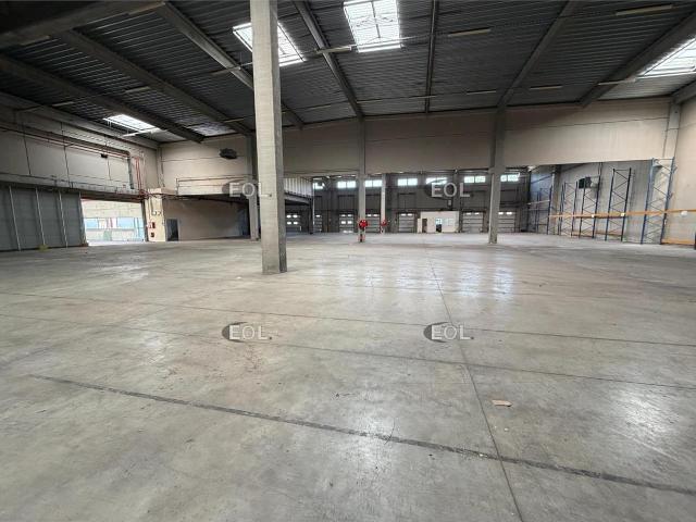 Local Commercial location à Istres, Rognac