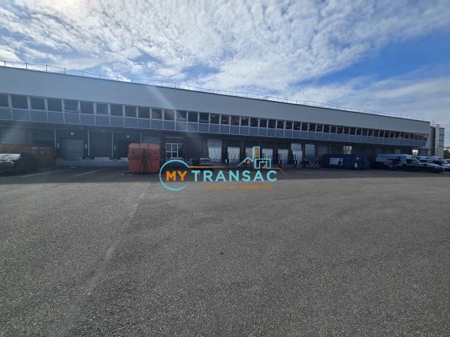 Local Commercial location à Le Raincy, Rosny-sous-bois