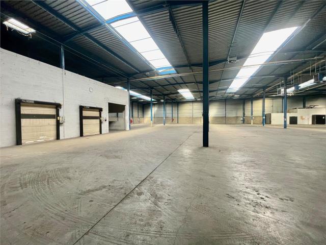 Local Commercial location à Rouen, Saint-etienne-du-rouvray