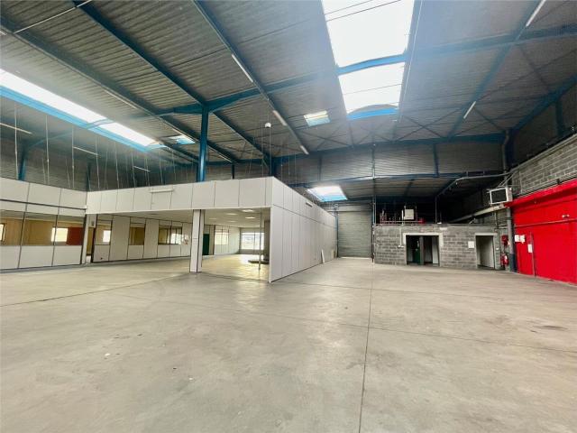 Local Commercial location à Rouen, Saint-etienne-du-rouvray