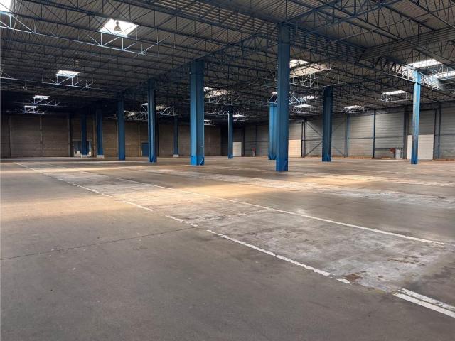Local Commercial location à Palaiseau, La Norville