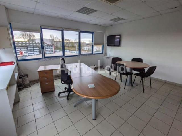 Local Commercial location à Boulogne-sur-Mer, Saint-martin-boulogne