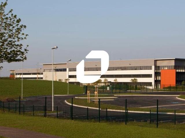 Local Commercial location à Parc d'activités de Chesnes, Saint-Quentin-Fallavier