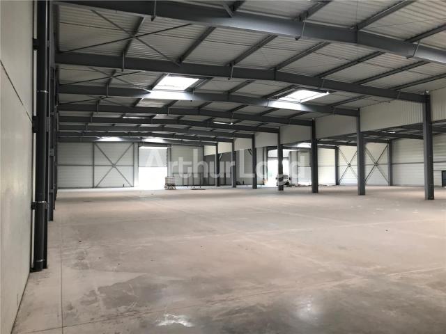 Local Commercial location à Valenciennes, Sars-et-rosières