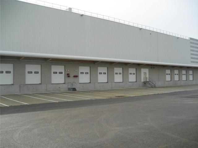Local Commercial location à Sens, Savigny-sur-clairis