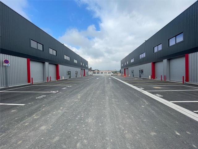 Local Commercial location à Lille, Seclin