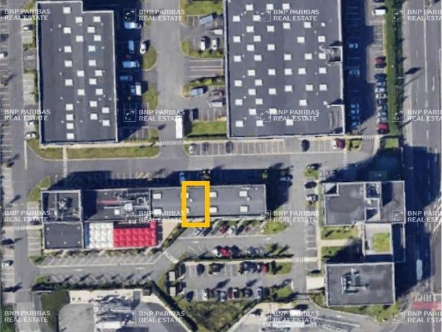 Local Commercial location à Lille, Lesquin