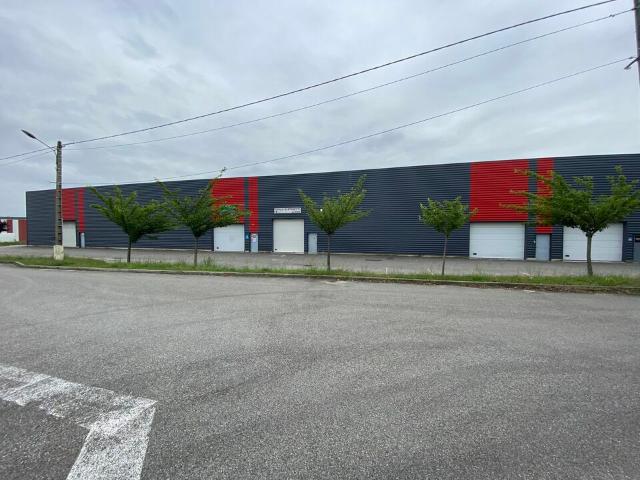 Local Commercial location à Valence, Portes-lès-valence