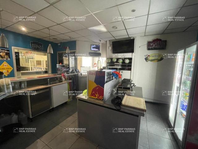 Local Commercial location à Lille, Villeneuve-d'ascq