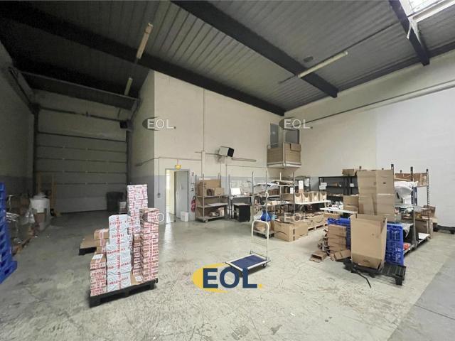 Local Commercial location à Le Raincy, Villepinte