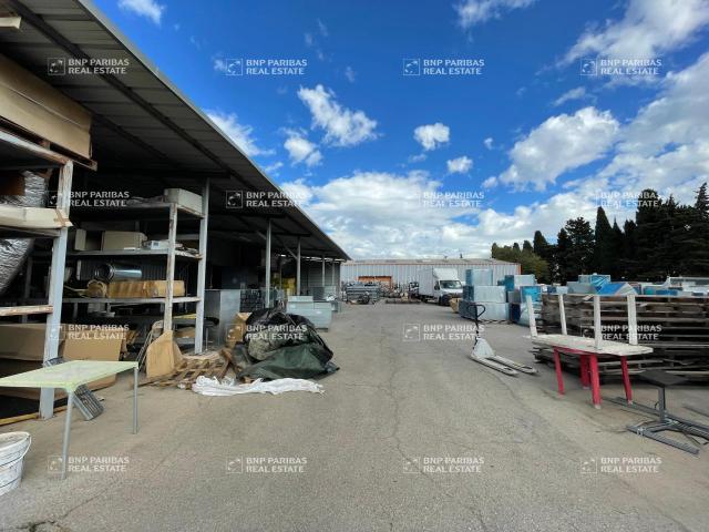 Local Commercial location à Istres, Vitrolles