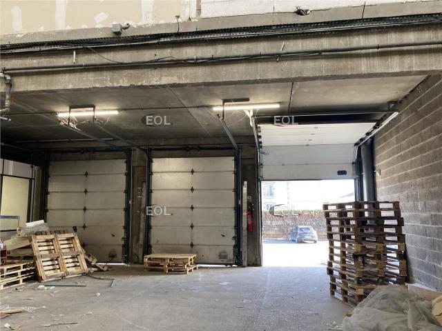 Local Commercial location à L'Haÿ-les-Roses, Vitry-sur-seine
