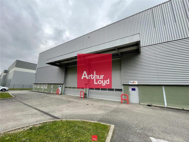 Local Commercial location à Grenoble, Voreppe