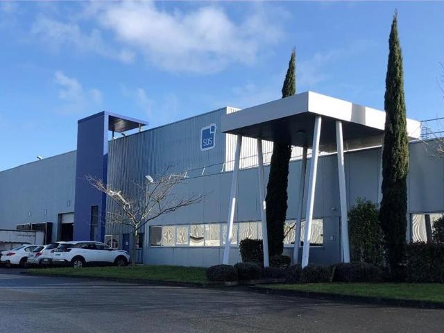 Local Commercial location à Bordeaux, Blanquefort