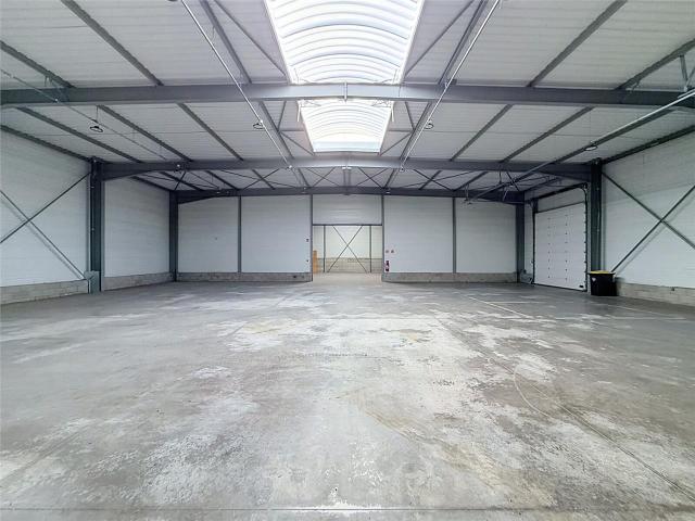 Local Commercial location à Chavanne, Arnas