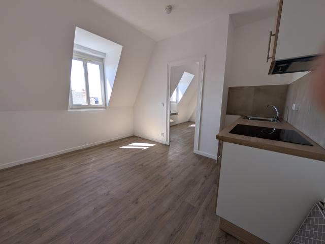 Appartement location à Parking Place du Martroi, Orléans