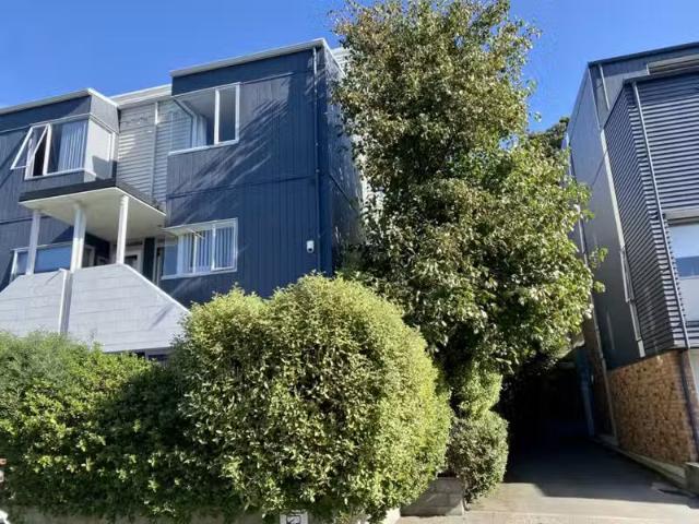 Apartment for rent in Matata, Wellington