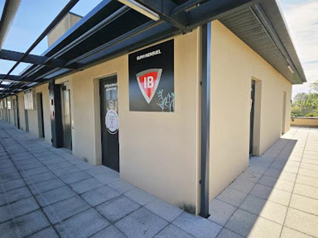 Local Commercial location à Uzès, Gard