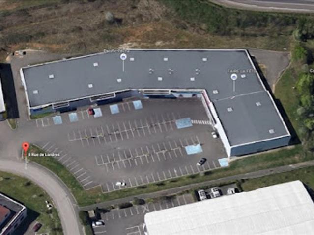 Local Commercial location à Auxerre