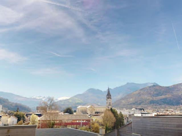 Local Commercial location à Lourdes, Hautes-Pyrénées