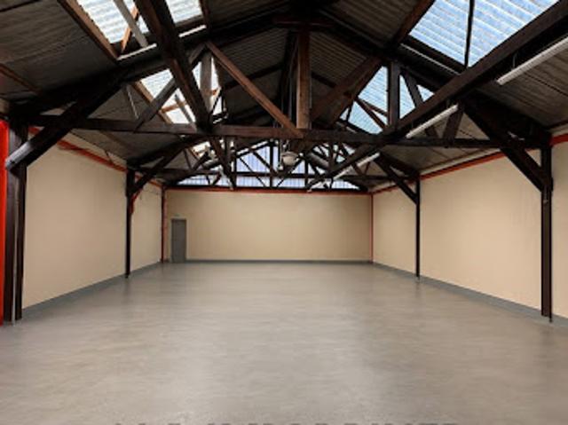 Local Commercial location à Alençon