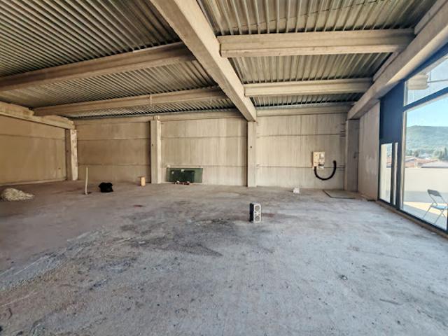 Local Commercial location à Arrondissement de Toulon, La Garde