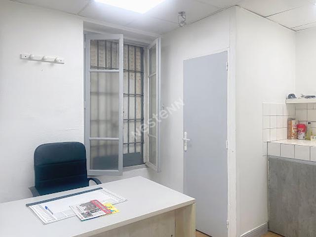 Local Commercial location à Bobigny, Vaux-montreuil