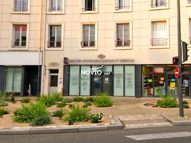 Local Commercial location à Poitiers