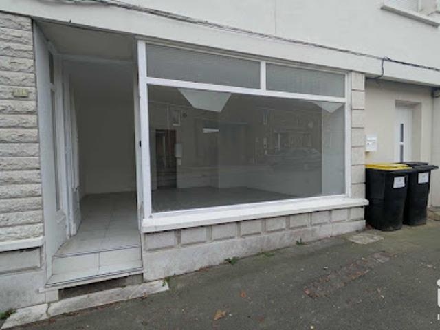 Local Commercial location à Béthune, Bruay-la-buissière