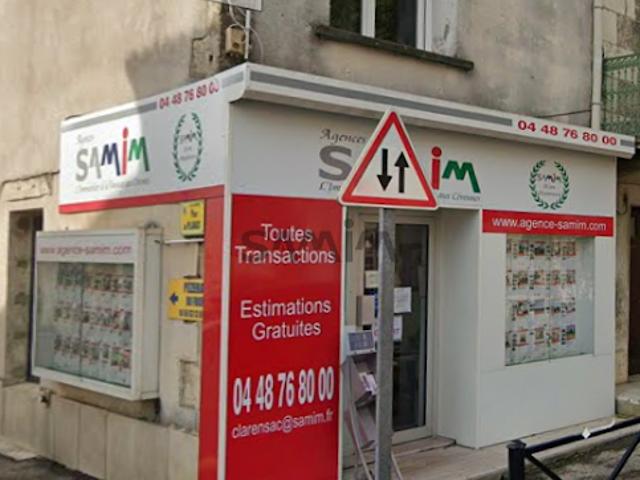 Local Commercial location à Lotissement Le domaine d'Elisa, Clarensac