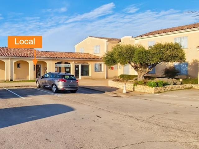 Local Commercial location à Nîmes, Saint-siffret