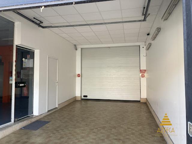Local Commercial location à Cambrai