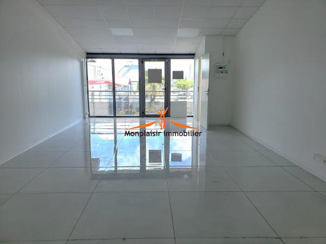 Local Commercial location à Guadeloupe
