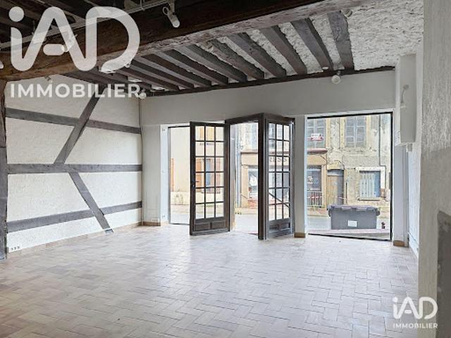 Local Commercial location à Montargis, Château-renard