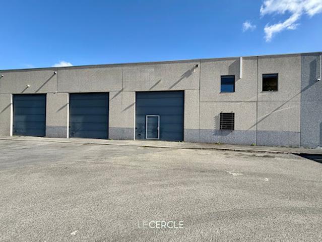 Local Commercial location à Senlis, Lamorlaye