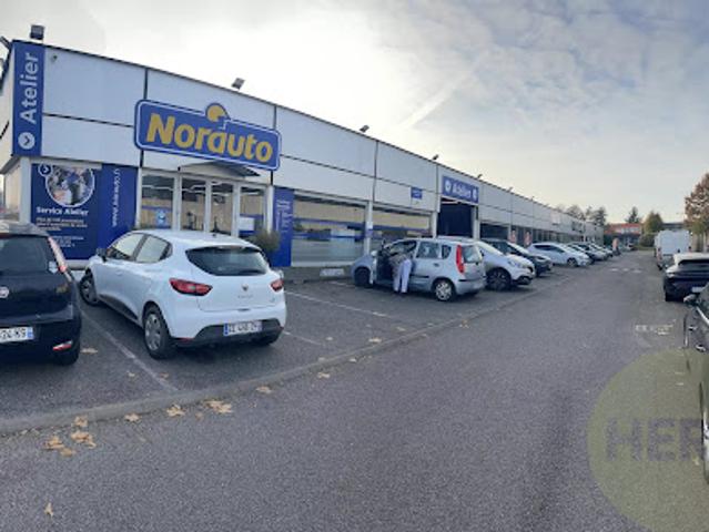 Local Commercial location à Rambouillet, La Queue-les-yvelines