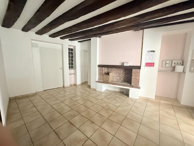 Local Commercial location à Vierzon