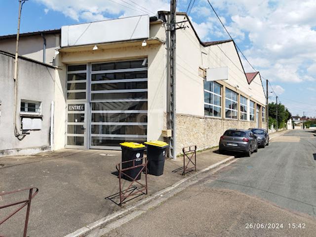 Local Commercial location à Auxerre