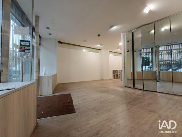 Local Commercial location à Nanterre, Suresnes