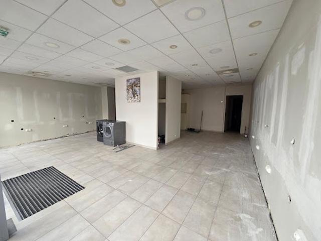 Local Commercial location à Château-Thierry, Château-thierry
