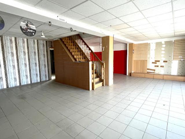 Local Commercial location à Château-Thierry, Château-thierry