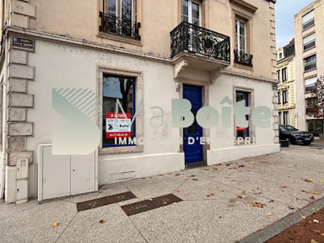 Local Commercial location à Roanne