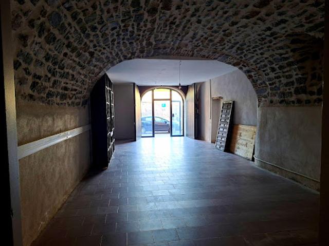 Local Commercial location à Alès, Anduze