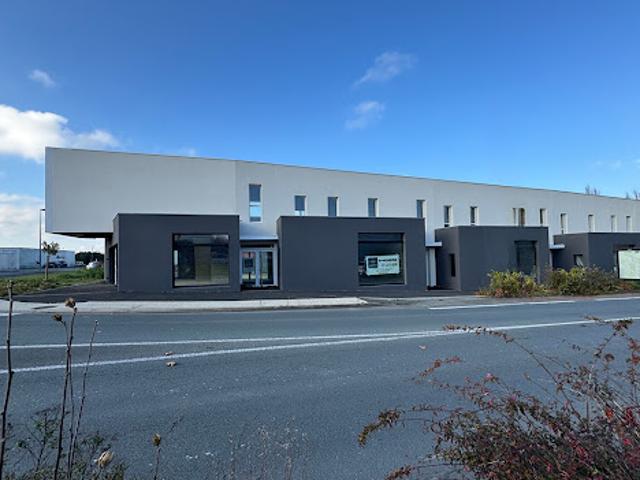 Local Commercial location à Rochefort, Quéreux du Boinot
