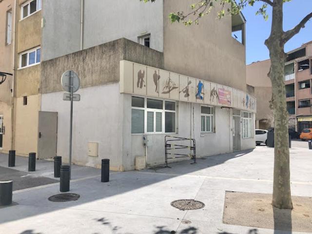 Local Commercial location à Place des Anciens Combattants d'A.F.N., Berre-l'Étang
