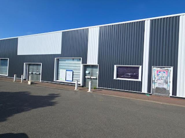 Local Commercial location à Dreux, Vernouillet