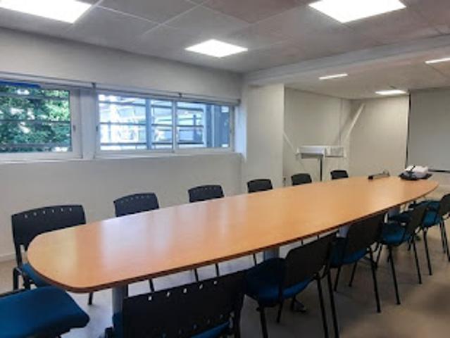 Local Commercial location à France métropolitaine, Périgny