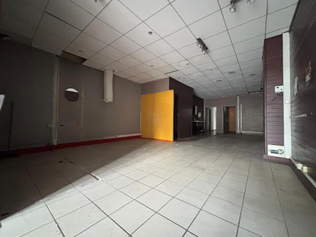 Local Commercial location à Quimper, Bretagne